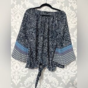 4/$25 • George Paisley Print‎ Flare Sleeve Blouse